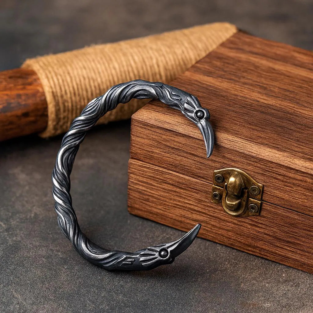 Viking Dragon Claw Bracelet – Norse Arm Ring in Antiqued Steel Look